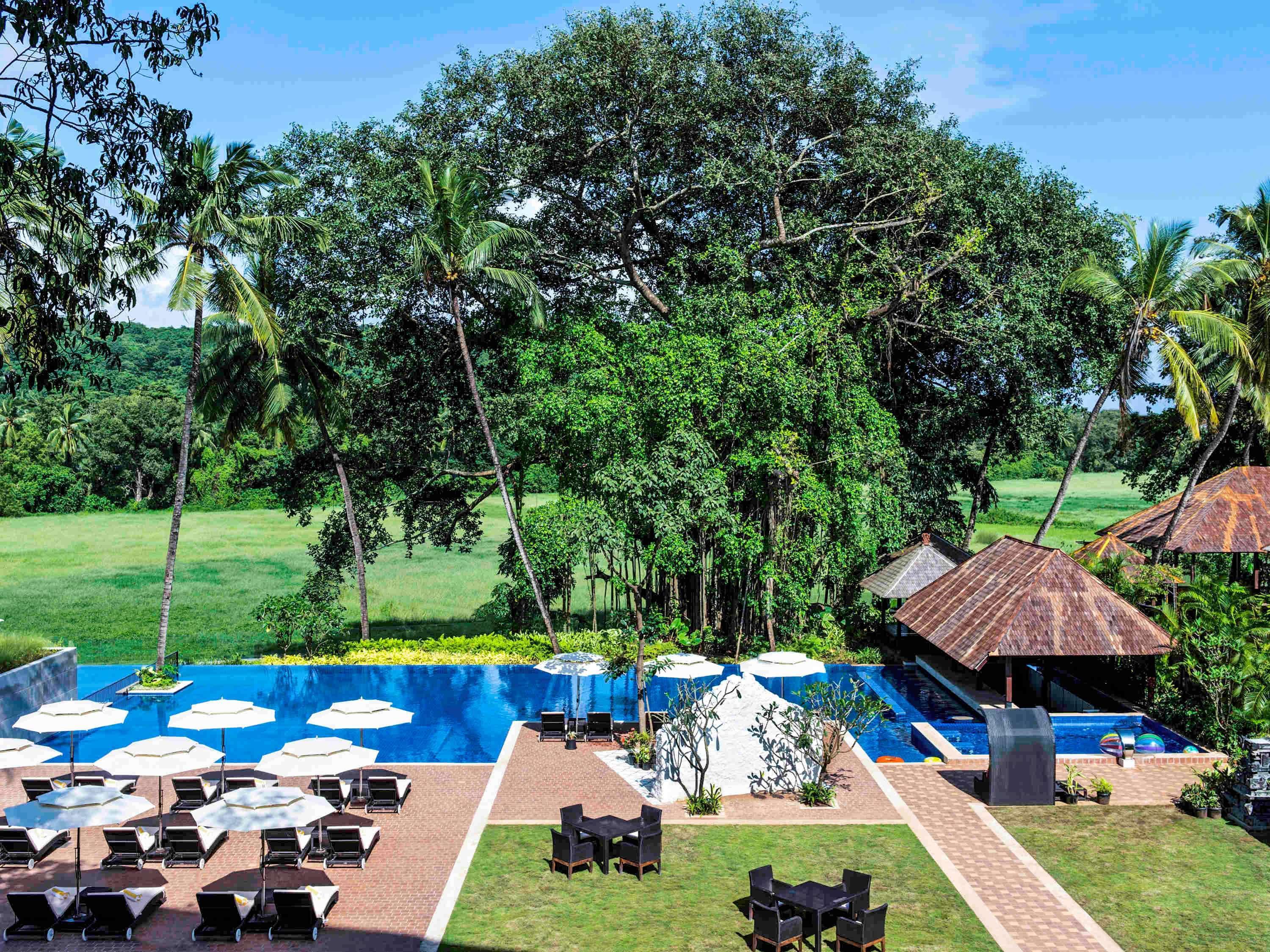 Novotel Goa Resort & Spa Candolim Exterior photo
